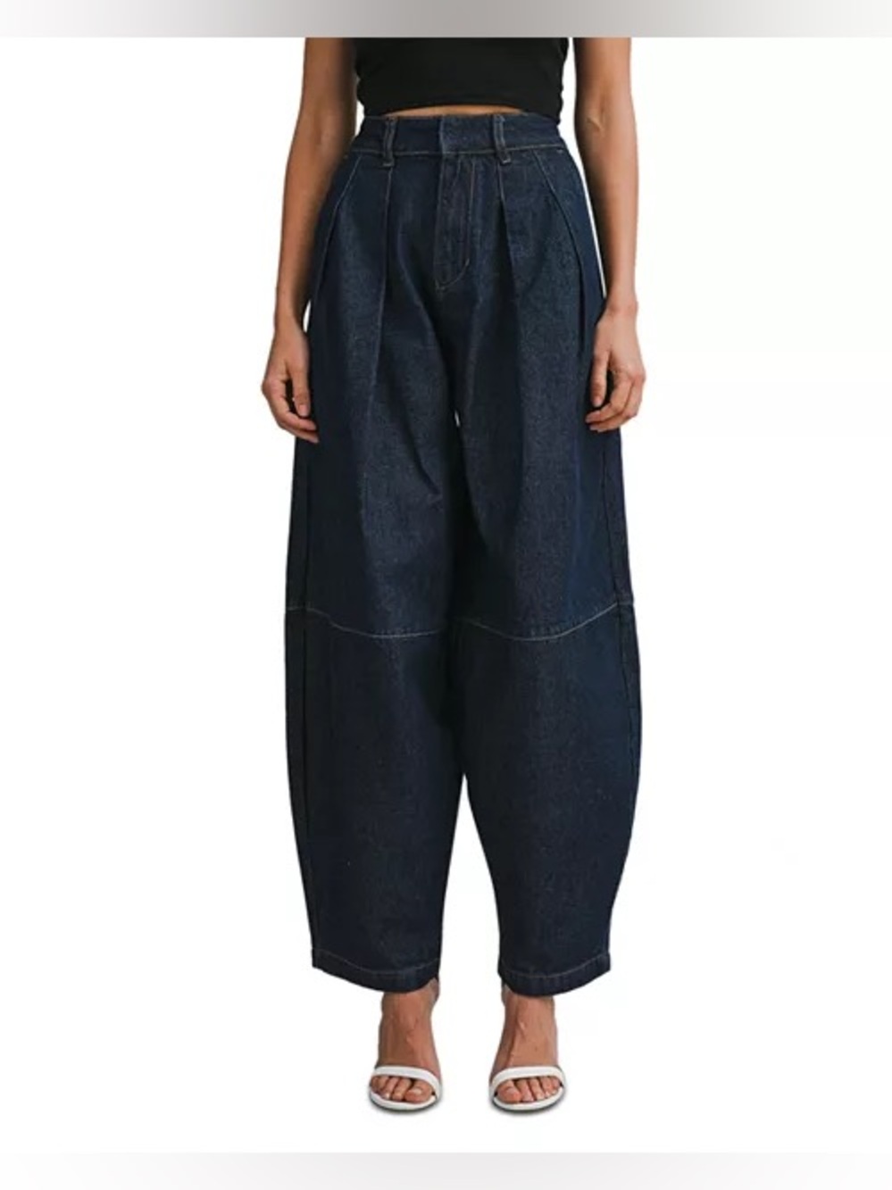 NWOT Size M Luvee Pleated High-Waist Barrel Dark Indigo Jeans (no seam by knee)